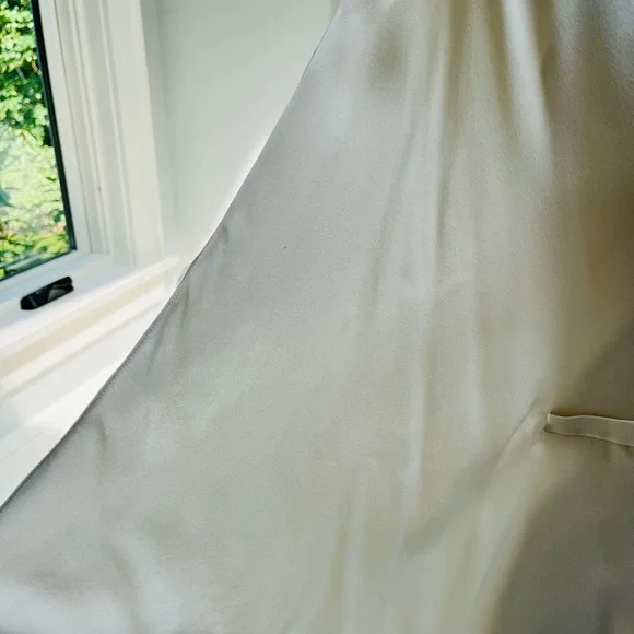 Halston retro white blouse - Picture 3 of 5